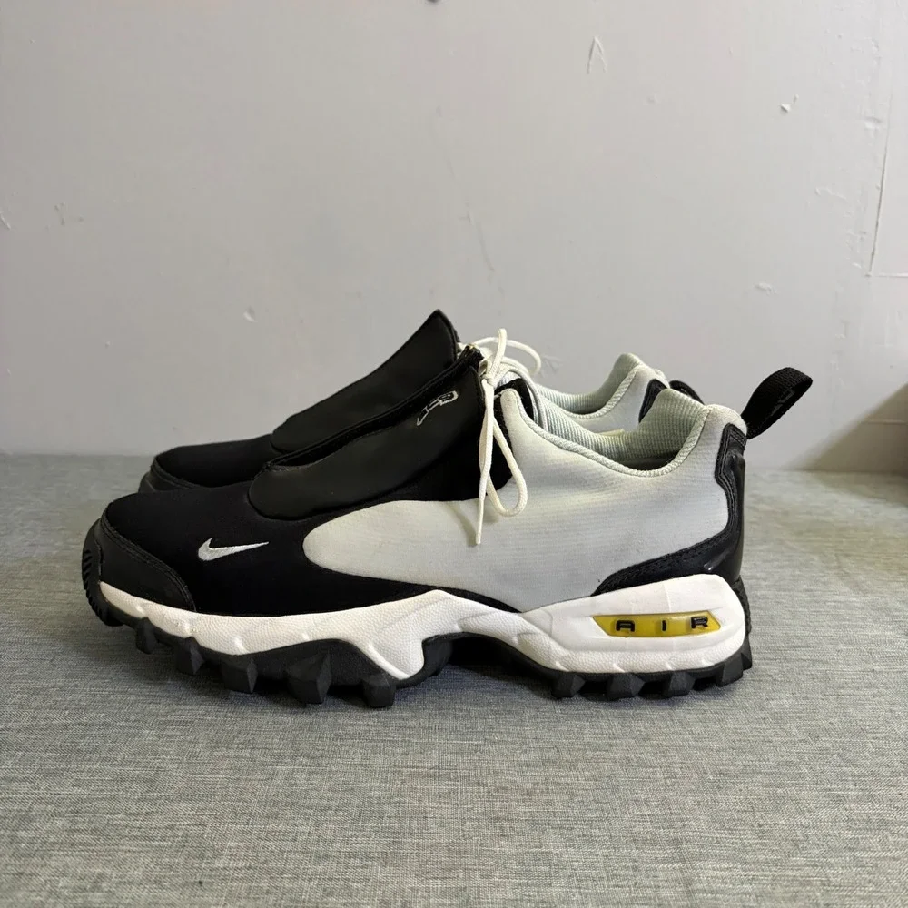 Nike ACG Air Shoes Women 10 Black White 302472-045 Vintage Shroud‎ Trail Hiking